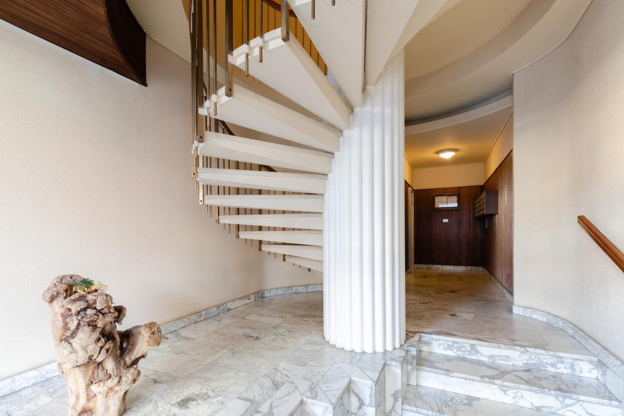 110 - Casa Sole Vista Mare, In Centro 100 Metri Spiaggia Lejlighed Bordighera Eksteriør billede